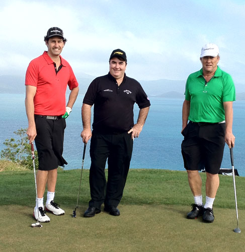 Craig-Parry-with-Mirror-Fade-4th-green-at-Hamilton-Island-Golf-Club